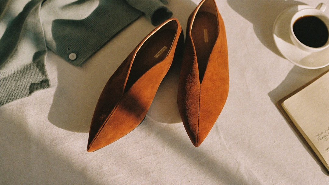 The Quiet Power of a Perfectly Fitted Loafer