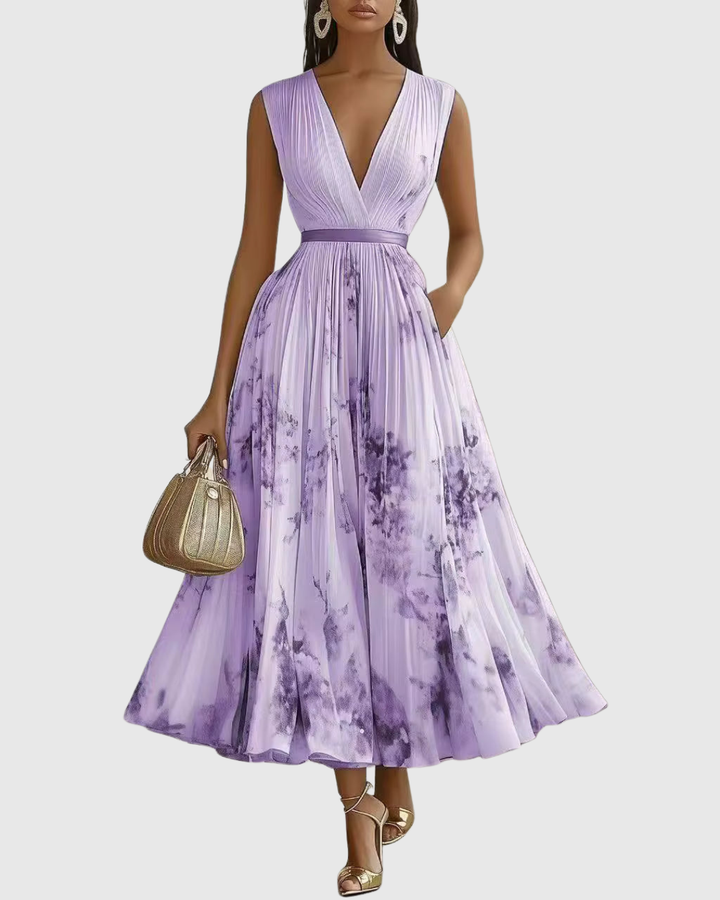 Carlotta - Women's Floral V-Neck Pleated Tiered A-Line Maxi Dress